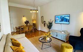 2 Bd Apt In Koukaki 8' Away From Acropolis